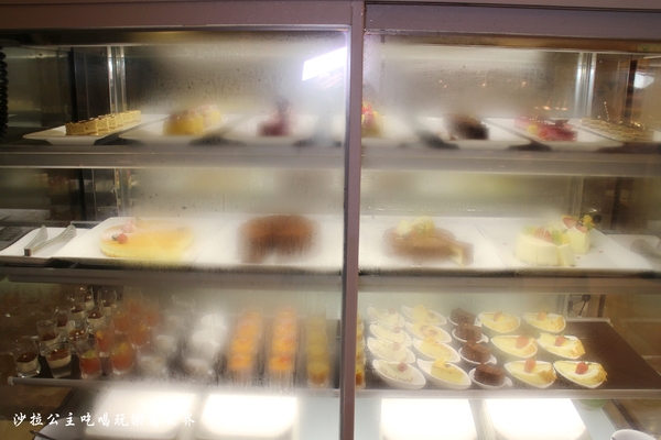 神旺大飯店-伯品廊新概念歐法料理：東區吃到飽Buffet/夏日沁涼啤酒節『神旺大飯店-伯品廊』各式口味台灣啤酒無限暢飲/捷運忠孝敦化站