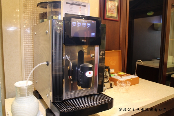 神旺大飯店-伯品廊新概念歐法料理：東區吃到飽Buffet/夏日沁涼啤酒節『神旺大飯店-伯品廊』各式口味台灣啤酒無限暢飲/捷運忠孝敦化站