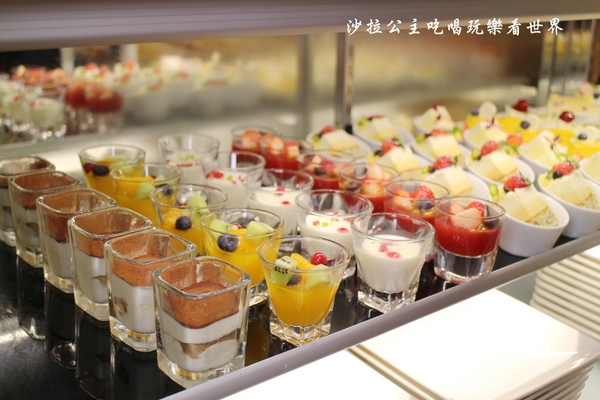 神旺大飯店-伯品廊新概念歐法料理:東區吃到飽Buffet『神旺大飯店-伯品廊』普諾麵包坊/仙貝舒芙蕾雪糕捲/捷運忠孝敦化站