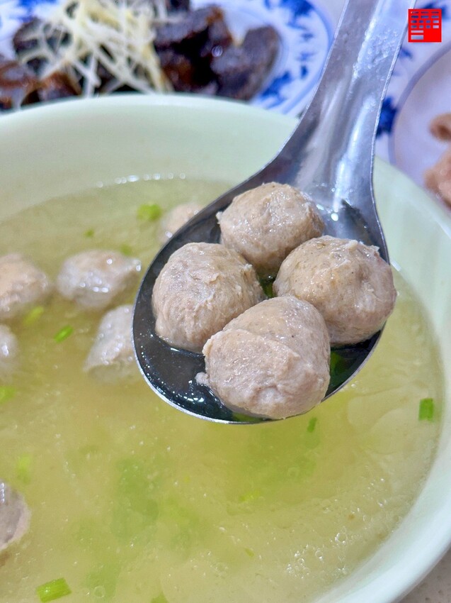 嘉義縣民雄鄉嘉義民雄美食/民雄鵝肉推薦-正宗民雄鵝肉亭 民雄車站美食~破萬則Google好評共4.1顆星