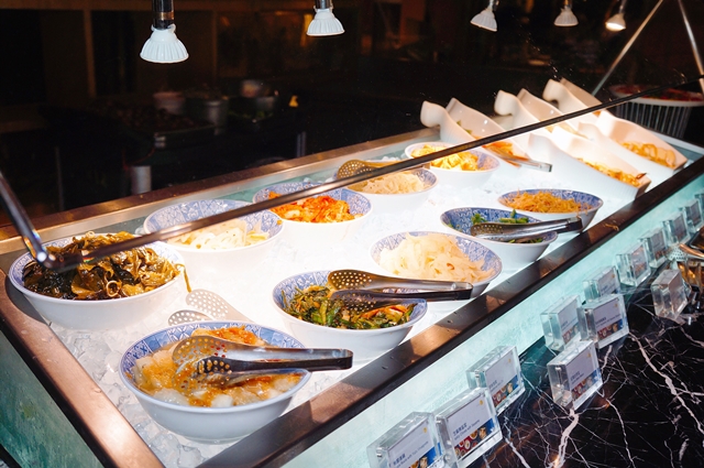 【台北中正區】喜來登十二廚，帶味蕾走一趟韓國美食之旅。9月限定韓國美食吃到飽！