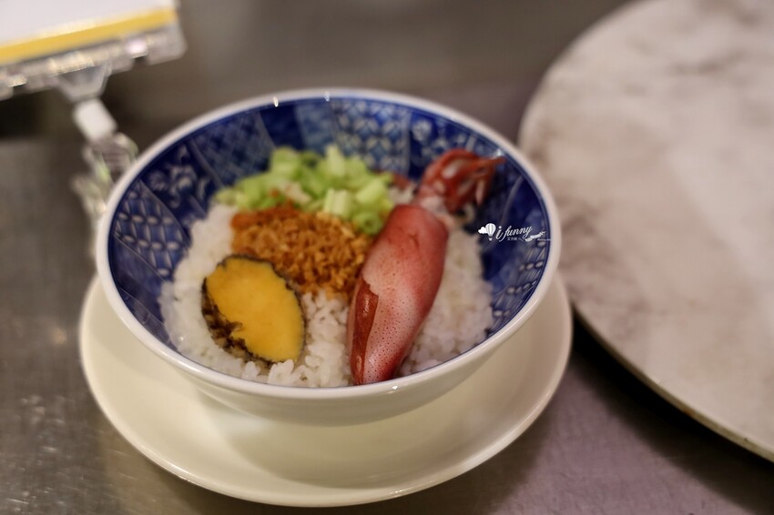 善導寺站吃到飽！台北喜來登十二廚海鮮季，松葉蟹雪蟹吃到飽超澎湃