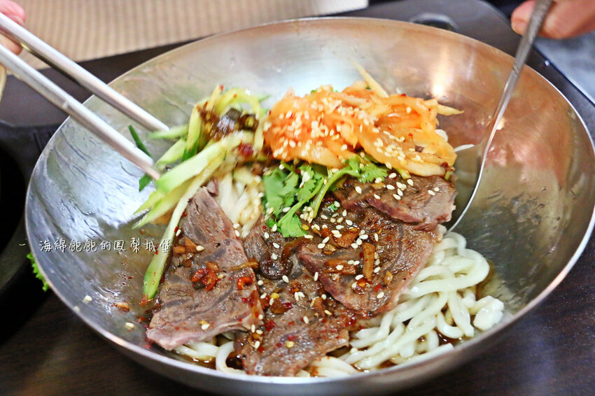 韓堂-韓國小吃|汐止韓式料理推薦,石鍋拌飯、豆腐泡菜鍋、辣炒花枝,菜單價位、Uber Eats