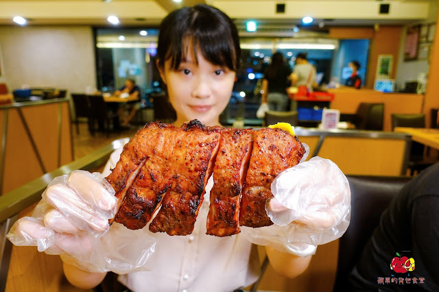 [食記] 新竹東區-吼牛排 專業牛排達人 父親節限定爸氣豪華海陸雙拼 全台唯一 100 盎司鬼爪火山肋排 大胃王牛排挑戰 90 盎司牛排挑戰成功只要 1 元 大塊軟嫩牛排的首選 新竹聚餐推薦