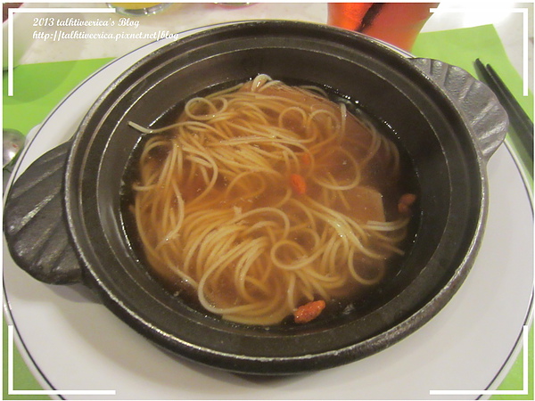 『呷』「捷運忠孝敦化站」☆ 果然匯 ☆ 新鮮蔬食料理吃到飽