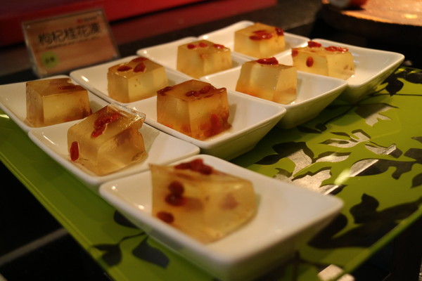 果然匯：【台北美食】素食吃到飽，果然匯蔬食宴@忠孝敦化站