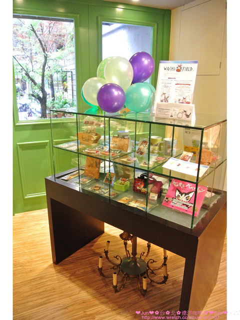 Dayan Café達洋咖啡館:【食記】oO。。台北 達洋小餐館、達洋咖啡館(Dayan Cafe) 又是一家超萌又讓少女們愛到破錶的貓咪咖啡店!。o○。 Dayan Café達洋咖啡館:【食記】oO。。台北 達洋小餐館、達洋咖啡館(Dayan Cafe) 又是一家超萌又讓少女們愛到破錶的貓咪咖啡店!。o○。