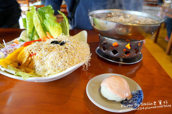 【宜蘭-員山】烤雞搭上地瓜蹦出新滋味@蘭陽老媽媽豆腐乳烤香雞全餐★宜蘭/宜蘭美食/員山鄉美食/烤雞/桶仔雞/望龍埤/員山景點