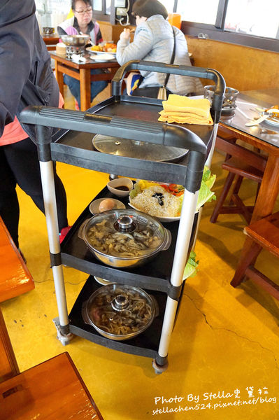 【宜蘭-員山】烤雞搭上地瓜蹦出新滋味@蘭陽老媽媽豆腐乳烤香雞全餐★宜蘭/宜蘭美食/員山鄉美食/烤雞/桶仔雞/望龍埤/員山景點