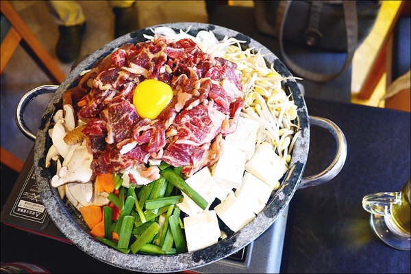 Chegoya 尚高韓家：【尚高韓家】日本最大韓式料理在東區！秋季新餐每日限量登場