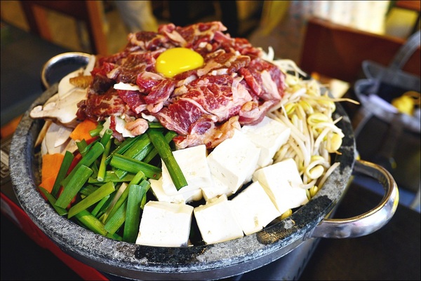 Chegoya 尚高韓家：【尚高韓家】日本最大韓式料理在東區！秋季新餐每日限量登場