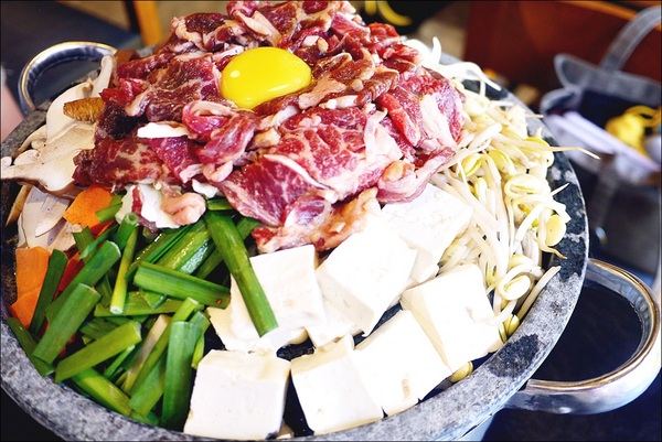 Chegoya 尚高韓家：【尚高韓家】日本最大韓式料理在東區！秋季新餐每日限量登場