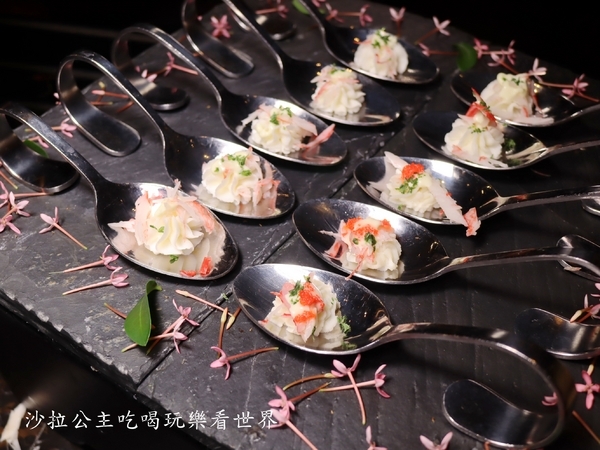 美麗信花園酒店-雨林:台北吃到飽/食蟹狂饗美食節『美麗信花園酒店』雨林餐廳/10種當季螃蟹讓你吃到飽