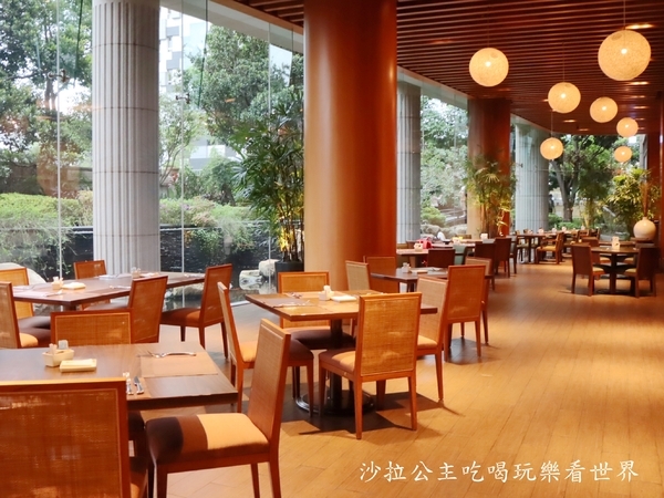 美麗信花園酒店-雨林:台北吃到飽/食蟹狂饗美食節『美麗信花園酒店』雨林餐廳/10種當季螃蟹讓你吃到飽