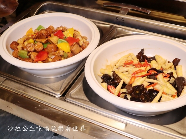 美麗信花園酒店-雨林:台北吃到飽/食蟹狂饗美食節『美麗信花園酒店』雨林餐廳/10種當季螃蟹讓你吃到飽