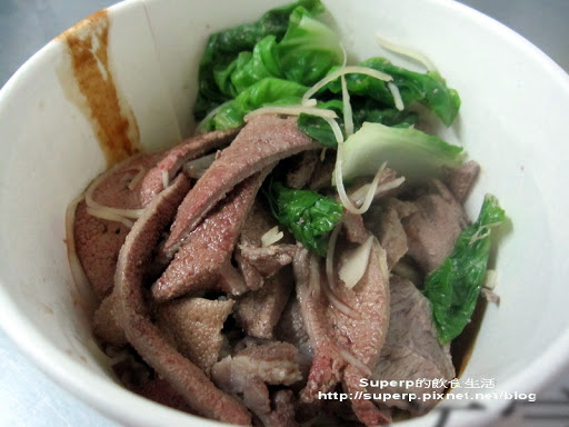 [小店食記]台北仁愛醫院後門的陳豬肝湯之奇特肝肉雙拼蓋麵