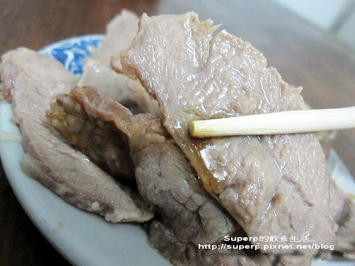 [小店食記]台北仁愛醫院後門的陳豬肝湯之奇特肝肉雙拼蓋麵