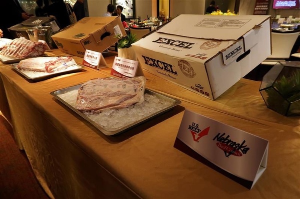 海峽會：11月美國牛肉火鍋季 內布拉斯加州極美牛火鍋饗宴 細緻油花輕涮肉汁噴發 吃美國牛正是時候~