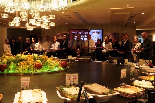 海峽會：11月美國牛肉火鍋季 內布拉斯加州極美牛火鍋饗宴 細緻油花輕涮肉汁噴發 吃美國牛正是時候~