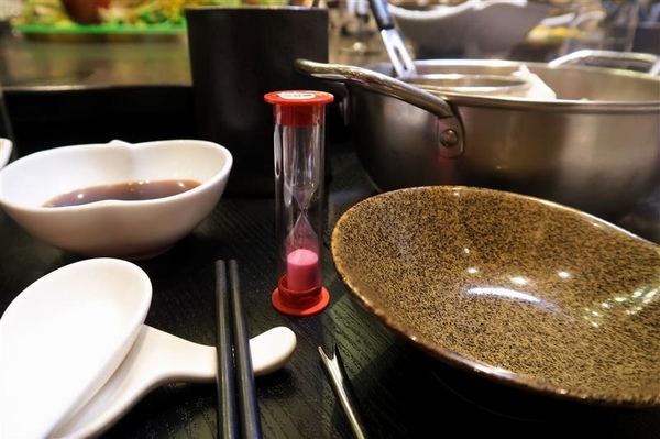 海峽會：11月美國牛肉火鍋季 內布拉斯加州極美牛火鍋饗宴 細緻油花輕涮肉汁噴發 吃美國牛正是時候~