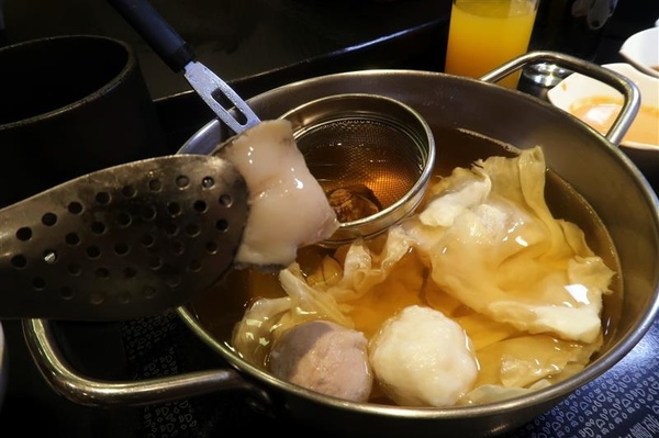 海峽會：11月美國牛肉火鍋季 內布拉斯加州極美牛火鍋饗宴 細緻油花輕涮肉汁噴發 吃美國牛正是時候~