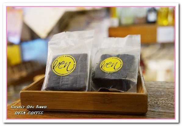 Oven Coffee 成都店:西門咖啡館/愛評體驗券.鬧區街角會面休息好去處──OVEN COFFEE成都店