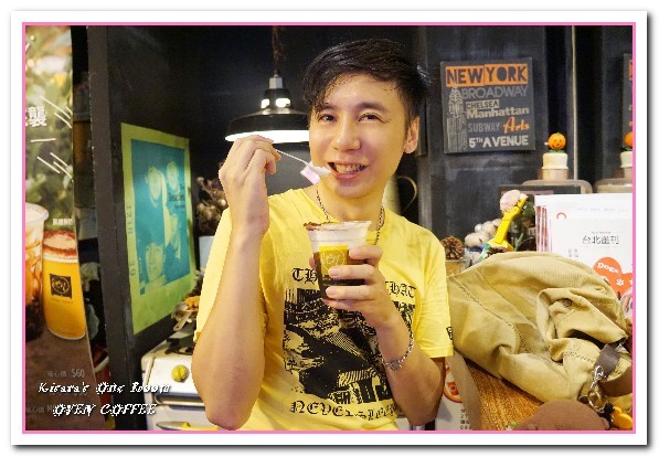 Oven Coffee 成都店:西門咖啡館/愛評體驗券.鬧區街角會面休息好去處──OVEN COFFEE成都店