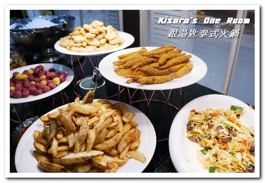 銀湯匙泰式火鍋(新竹巨城店):新竹泰式鍋物.高級安格斯牛與泰式鄉村龍眼鍋的相遇──銀湯匙泰式火鍋