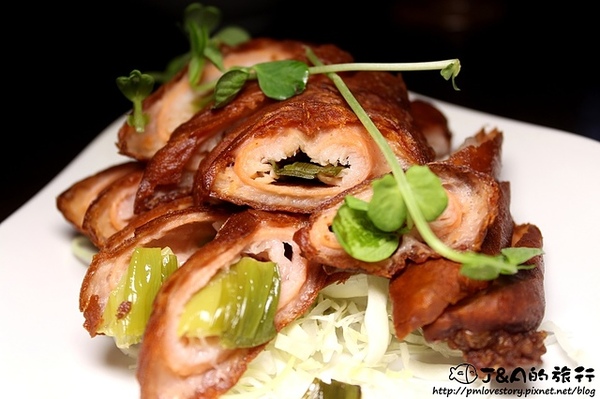 喀佈貍-大眾和風洋食居酒屋(一店)：【台北】喀佈貍大眾和風串燒居酒洋食堂--復古風環境好好拍!