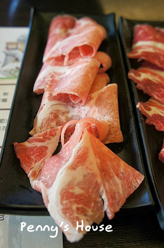 【台北吃到飽餐廳】 平價吃到飽，單人也能有吃到飽鴛鴦鍋? 推薦：牛小排、新鮮小卷、蝦子～～青禾幸福鍋物涮涮屋(景安捷運站)