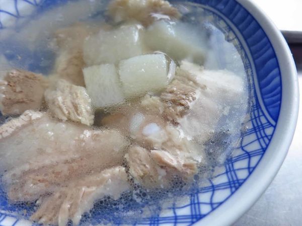 【台北美食】媽祖宮口原汁排骨湯-軟嫩鮮甜又美味的排骨湯