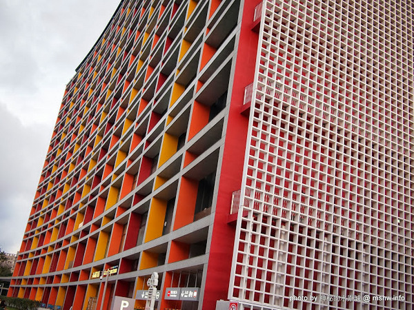 松山文創園區：【景點】台北信義-松山文創園區 : 喘口氣!享受生活？來這裡走走吧~~