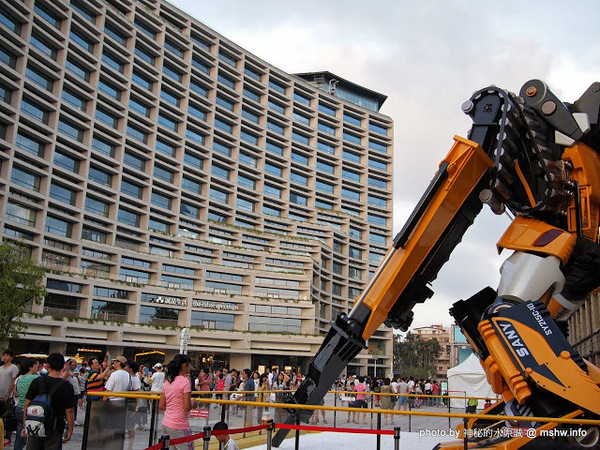 松山文創園區：【景點】台北信義-松山文創園區 : 喘口氣!享受生活？來這裡走走吧~~