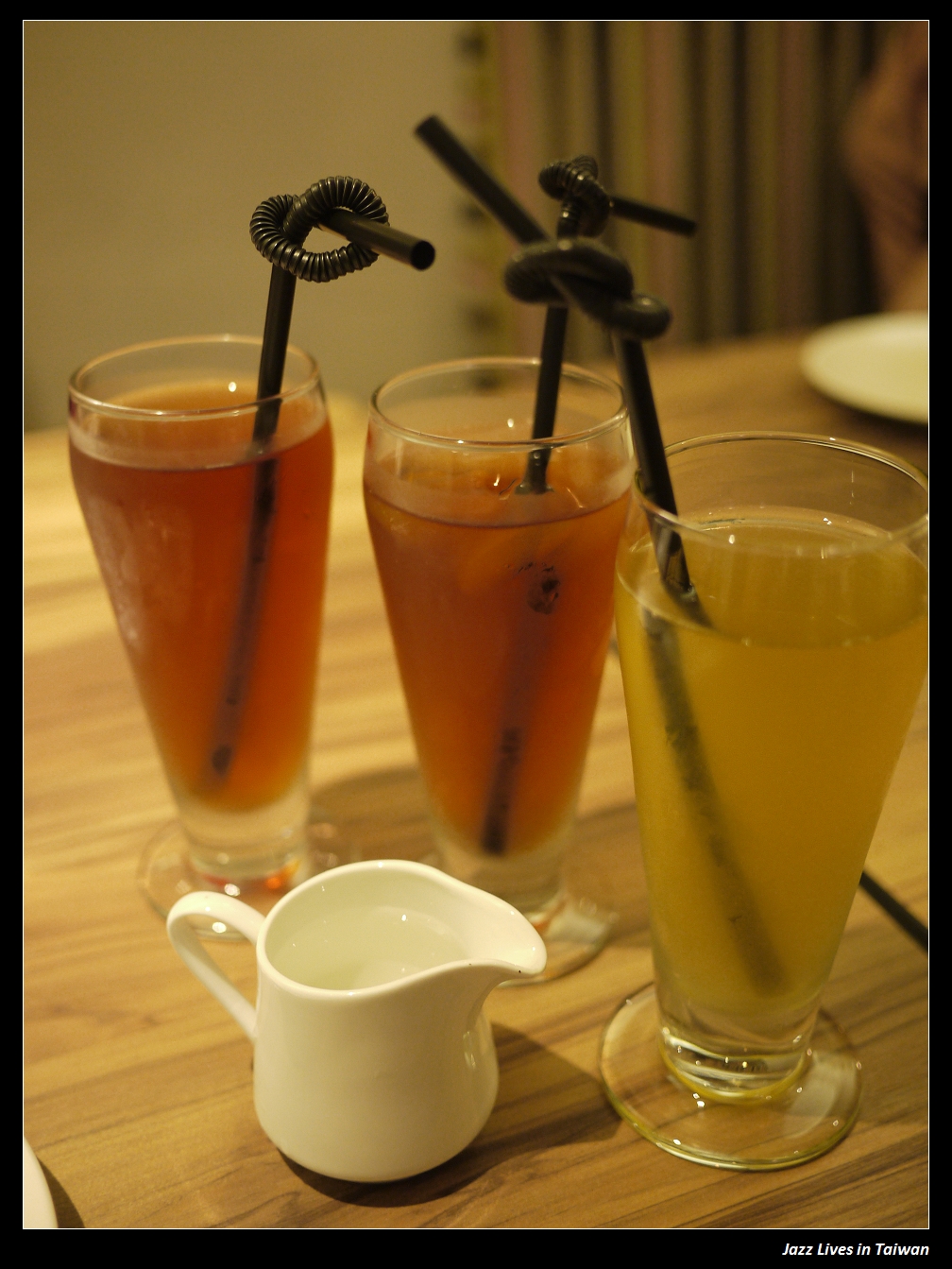 [Eat Eat Bistro] 創意結合藝術品般的料理饗宴~