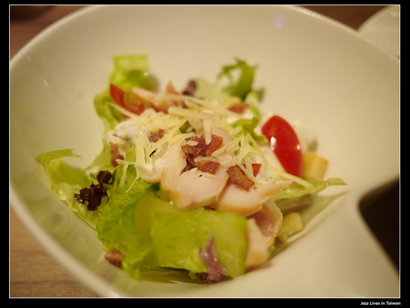 [Eat Eat Bistro] 創意結合藝術品般的料理饗宴~