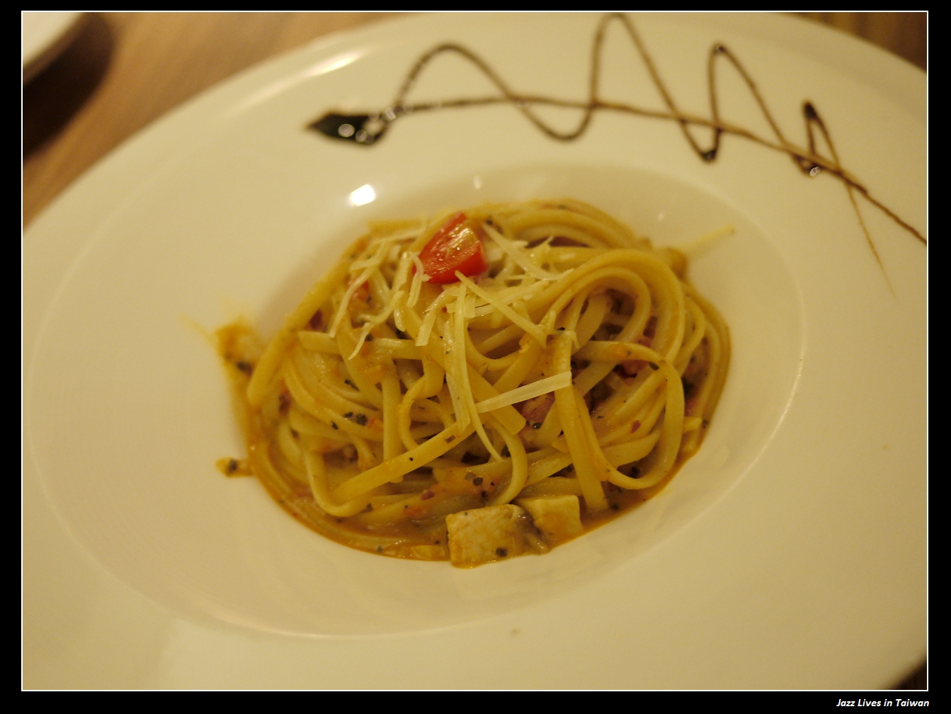 [Eat Eat Bistro] 創意結合藝術品般的料理饗宴~