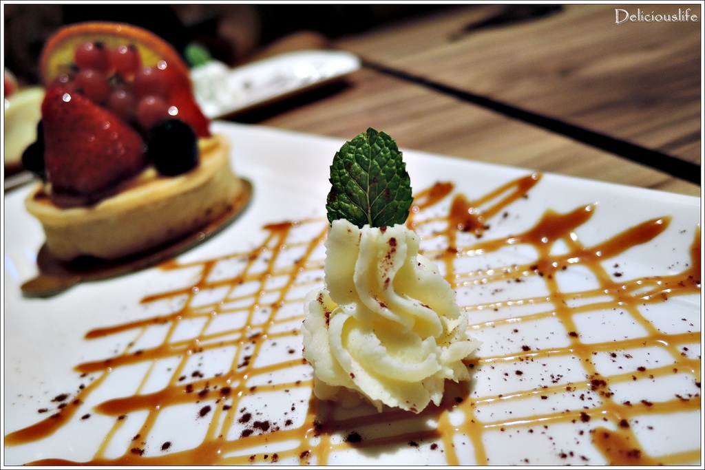 繽紛莓果塔140-3