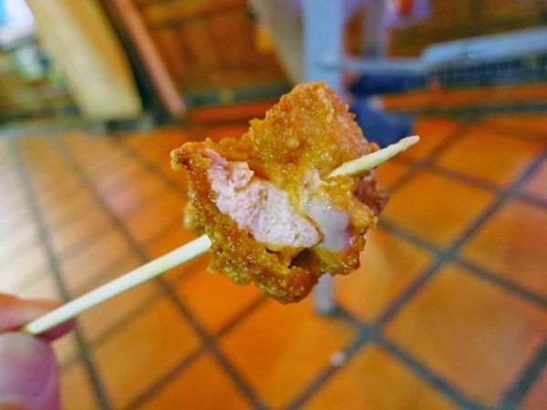 【台北美食】鳥良炸雞-入口即化的美味日式炸雞