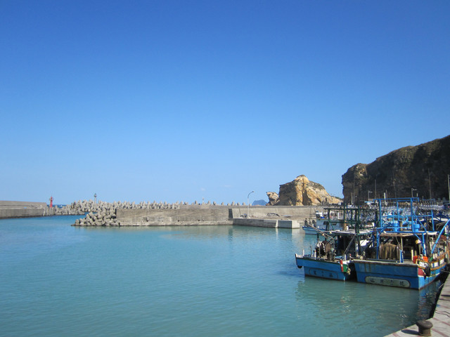 （萬里區）龜吼漁港吃蟹之遇見維納斯海岸線（下）～從龜吼步行到野柳