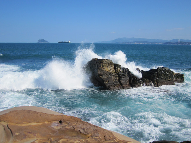 （萬里區）龜吼漁港吃蟹之遇見維納斯海岸線（下）～從龜吼步行到野柳