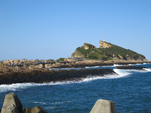 （萬里區）龜吼漁港吃蟹之遇見維納斯海岸線（下）～從龜吼步行到野柳