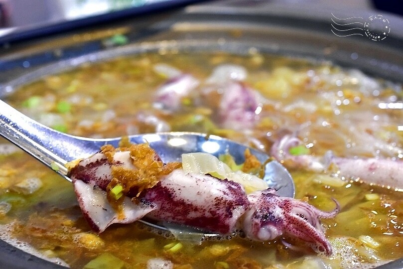 秋蟹季節,新北萬里【龜吼漁港】吃萬里蟹(花蟹、三點蟹)