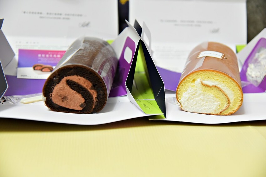 生日壽星好禮 ll 三月壽星限定 亞尼克 喬克魔粒生乳捲 ，買一送一，三月壽星千萬不要錯過喔 !