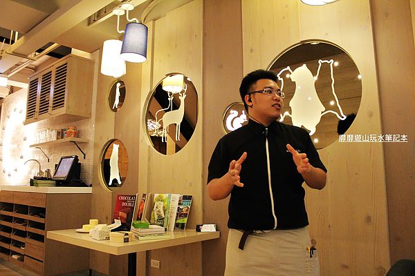 IMG_2053.jpg IMG_2053.jpg