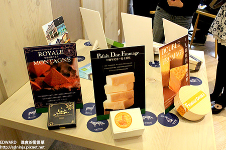 KONAYUKI 粉雪 北海道 Style Cafe：[邀約食記]台北中山 粉雪般的北海道夢幻甜點蛋糕 現在網路也買的到! 粉雪 Konayuki Hokkaido Style Cafe