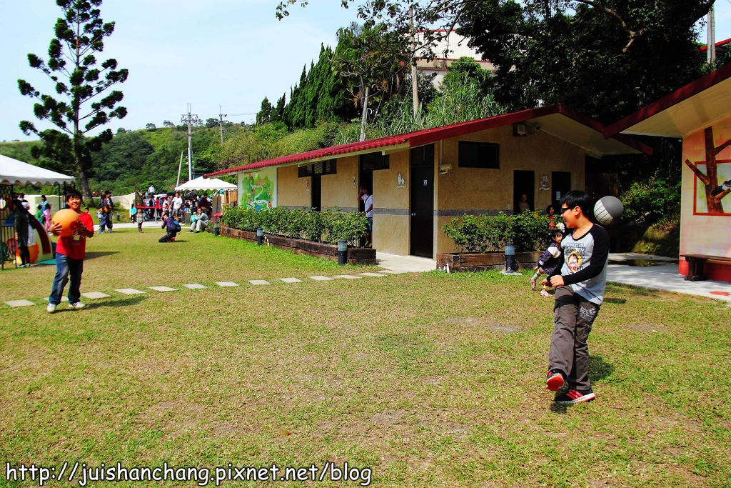 《遊記║新竹新埔》森林鳥花園~戶外親子花園賞鳥趣