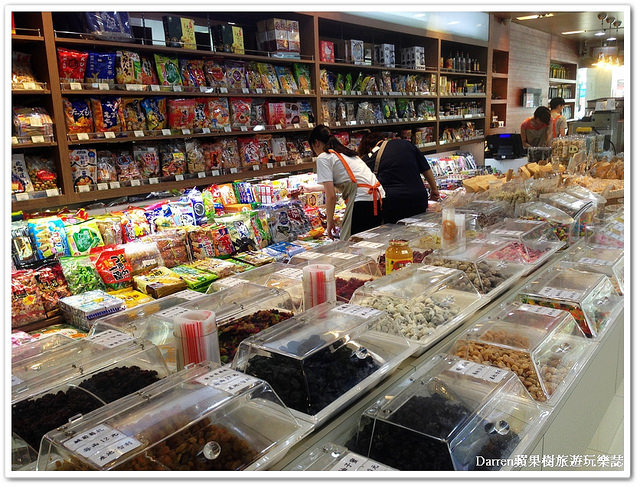 『桃園中壢人氣冰品』張豐盛霜淇淋(張豐盛花生之家)●雜貨商行隱藏版冰淇淋 以堅果類推出花生、芝麻、南瓜子等多種口味霜淇淋