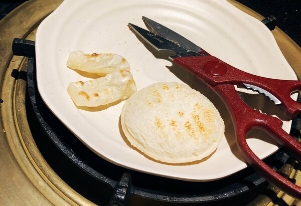 【台北西門町/吃到飽餐廳/壽星優惠/台北燒肉吃到飽/萬華區燒肉推薦】三朵花炭火燒肉鍋物,頂級食材燒肉+鍋