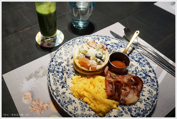 Bistro88-20-洛杉磯鬆餅早餐.JPG