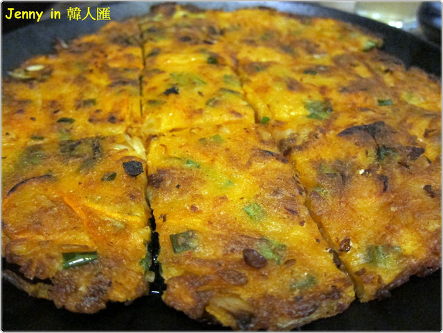 高雄=<食>韓人匯 一隻雞專賣店~ 雞湯真好喝=